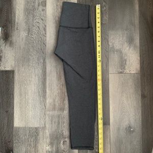 🍋 lululemon Wunder Under Crop; Size 2